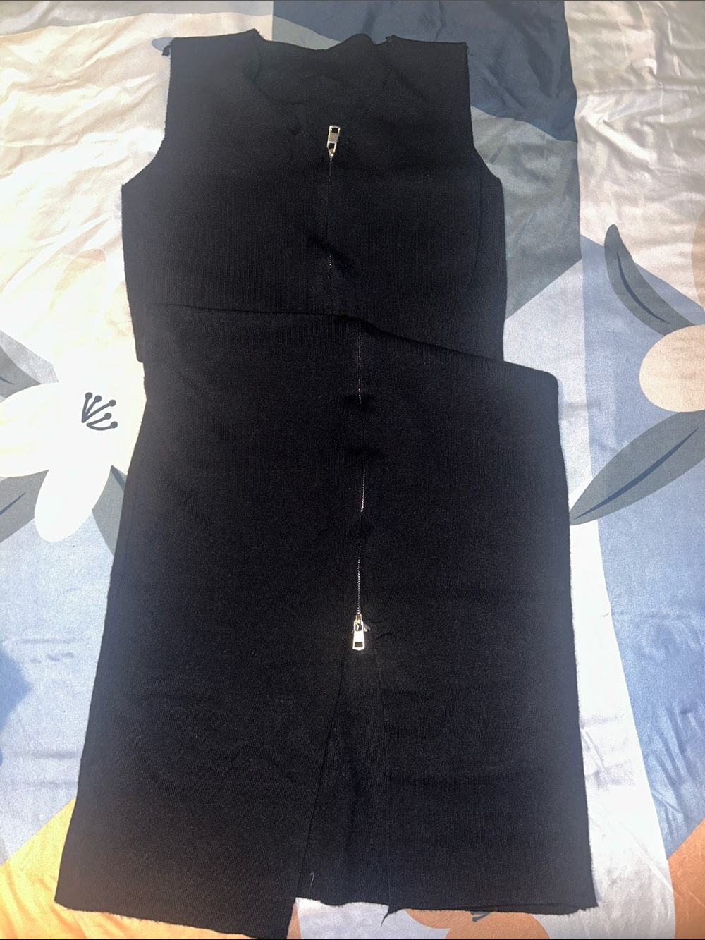 Black Sleeveless Zip-Front Sheath Dress